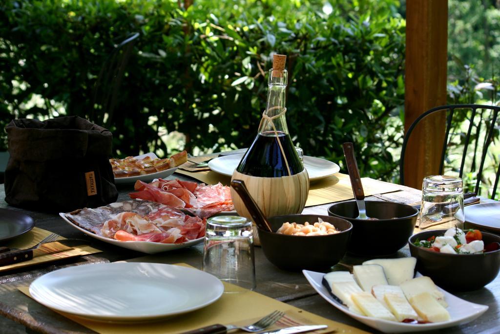 Agriturismo Tananei Marliana ภายนอก รูปภาพ